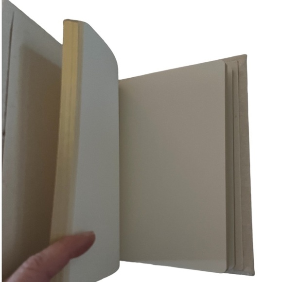 Tocata Forever Yours Wedding Journal | Memory Book - Picture 7 of 7